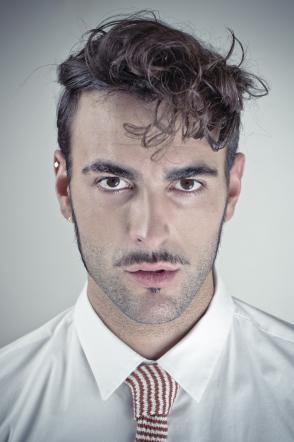  FOTO -  Marco Mengoni su Facebook ha svelato la tracklist e il titolo del  nuovo cd "#prontoacorrere" con tanto di foto di copertina C_2_fotogallery_1018049__ImageGallery__imageGalleryItem_1_image